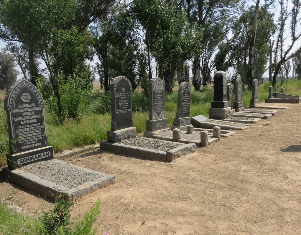 Senekal Jewish graves B